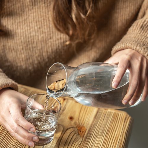 10 sygnałów, że pijesz za mało wody